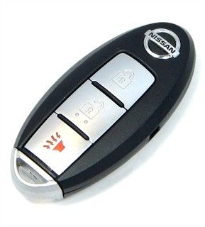 2012 Nissan Versa Hatchback Smart Remote / key combo
