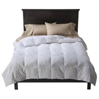 Room Essentials Down Blend Comforter   White (Full/Queen)