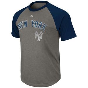 New York Yankees Majestic MLB Record Holder Raglan T Shirt