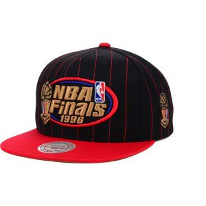 Chicago Bulls Mitchell and Ness NBA Finals Pack Snapback