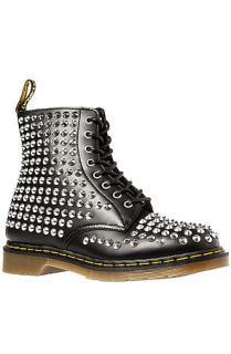Dr Martens Boot Spike All Stud in Black