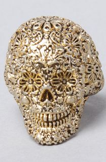 Disney Couture Jewelry The Pirates Glamour Skull Ring in Gold