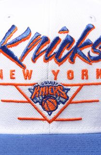 Mitchell & Ness The NY Knicks Court Series Snapback Cap in White Blue