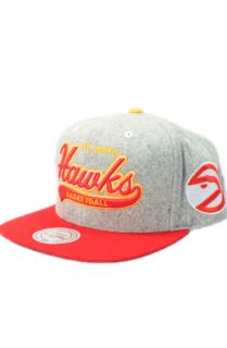 123STRAPBACKS Atlanta Hawks Tailsweeper Wool Strapback HatGrayRed