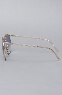 Vintage Eyewear The Gucci 2217 Sunglasses