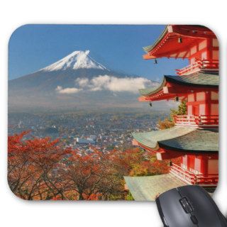 Mt. Fuji viewed behind Chureito Pagoda Mousepad