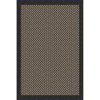 Woven Indoor/ Outdoor Herringbone Black/ Beige Patio Rug (5'3 x 7'6) 5x8   6x9 Rugs