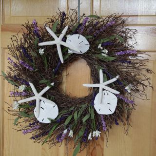 22 inch Coastal Twig Designer Wreath Wreaths