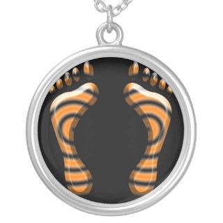Tiger Feet Design Round Silver Necklace