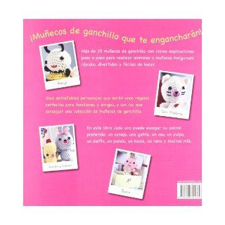 Divertidos munecos de ganchillo / Super Cute Crochet Mas de 35 animales, munecas y amigurumi / Over 35 Adorable Animals and Friends to Make (Spanish Edition) Nicki Trench 9788498741445 Books