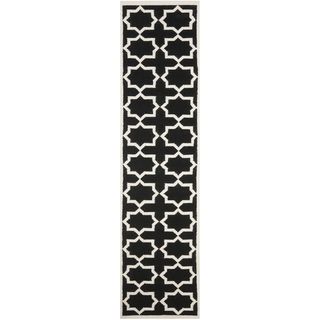 Hand Woven Moroccan Dhurrie Black Geometric Stars Wool Rug (2'6 x 8') Safavieh Runner Rugs