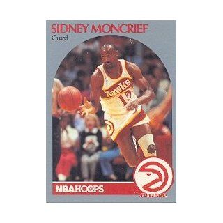 1990 91 Hoops #402 Sidney Moncrief U Sports Collectibles