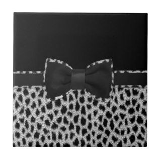 Cute elegant black and white leopard skin print tiles