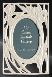 Lenox China Masterpiece Collection Frame Holds 3 1/2 X 5, Fine China Dinnerwar