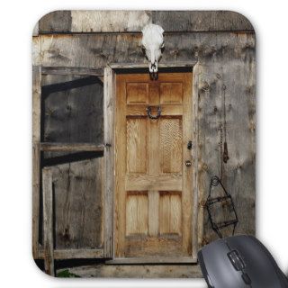 "Come On In" Rustic Door Mousepad