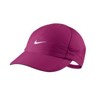 NIKE WOMENS DRI FIT FEATHERLIGHT RUNNING CAP Cool and Lightweight Perfect For Your Run (Dark Pink)  Baseball Caps  Clothing