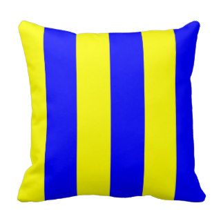 Nautical Flag Signal Letter G (Golf) Pillows
