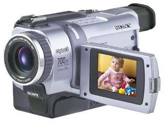 Sony Handycam DCR TRV240   Camcorder   460 Kpix   optical zoom 25 x   Digital8   black, silver  Camera & Photo