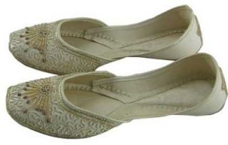 Handmade Beaded Womens India Shoes Zari Leather Jutti / Mojari (Golden, 12) Shoes