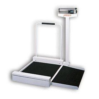 Detecto 495 Mechanical Wheelchair Scale, 400 lb Capacity x 1/4 lb Increment (Made in the USA) Health & Personal Care