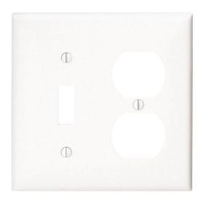 Leviton 2 Gang 1 Toggle 1 Duplex Combination Wall Plate   White R52 88005 00W