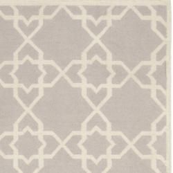 Hand Woven Moroccan Dhurrie Grey/Ivory Wool Rug (6' x 9') Safavieh 5x8   6x9 Rugs