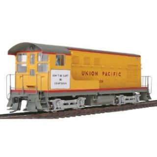 Wm. K. Walthers, Inc. / PROTO  2000 HO Scale Fairbanks Morse H10 44 Powered with Sound and DCC Union Pacific(R) #1301 Toys & Games