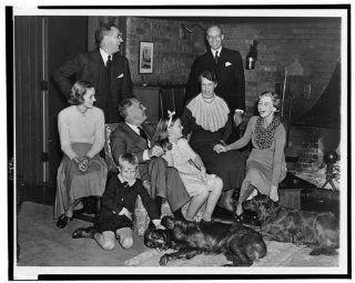 Franklin and Eleanor Roosevelt, children, grandchildren   Prints