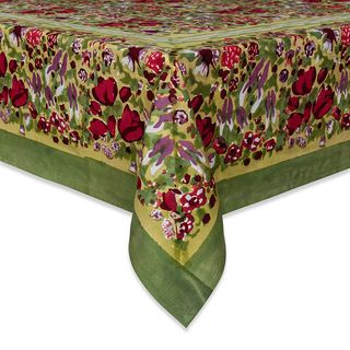 Jardine Red/ Green Cotton Tablecloth Table Linens