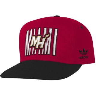adidas Youth Miami Heat Lifestyle Team Color Snapback   Size Youth