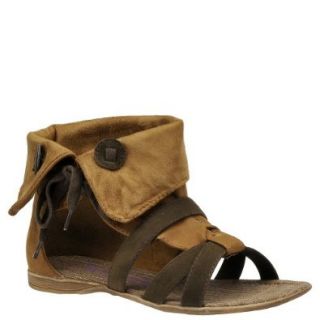 Blowfish Women's Cleef Sandal   Earth Brown Nubuck Shoes