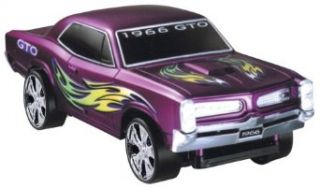 Eztec RADIO CONTROL FULL FUNCTION 116 PONTIAC '66 GTO  (WITH 4.8V RECHARGEABLE BATTERY PACK & CHARGER) Toys & Games