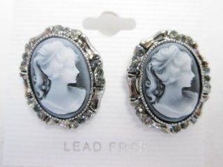 Hot Fashion Fancy Design Rhinestone Earrings   Lead / Nickel Free Jewelry