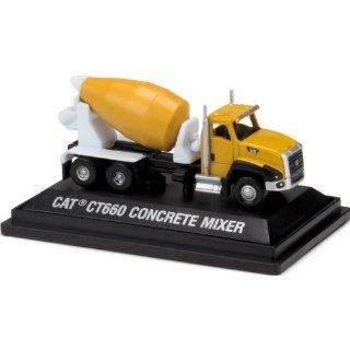 Mini CAT CT 660 Concrete Mixer (12) Toys & Games