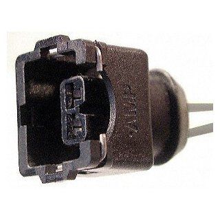 Standard Motor Products S697 Pigtail/Socket Automotive