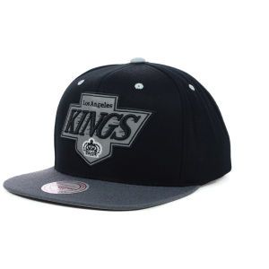 Los Angeles Kings Mitchell and Ness NHL XL Reflective 2T Snapback Cap