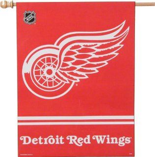 NHL Detroit Red Wings 27 by 37 Inch Vertical Flag  Outdoor Flags  Sports & Outdoors