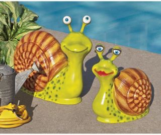 Madame and Monsieur Escargot Enormous Garden Snail Statue Set   Garden Statues