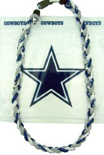 20" Navy Blue White Gray Braided Titanium Fiber Sports Necklace with Dallas Cowboys Plastic Carrying Bag Jewelry