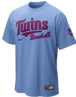 Nike Minnesota Twins Lt. Blue Baseball T Shirt (XL48)  Sports Fan T Shirts  Sports & Outdoors
