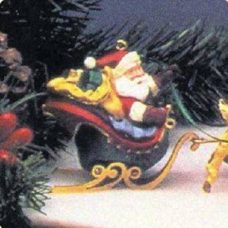 Santa Claus and Sleigh Santa and His Reindeer Series 1992 Hallmark Ornament XPR9739   Collectible Figurines