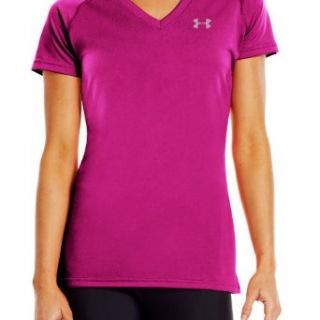 Under Armour Women's UA Tech™ Short Sleeve V Neck Extra Small Wild  Athletic Shirts  Clothing