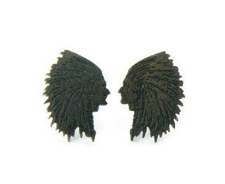 2 Pairs of Brown Wooden Chief Cherokee Indian Stud Earrings Good Quality Jewelry