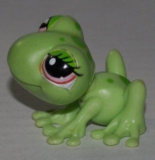Frog #898 (Green, Red/Orange Eyes, Green Eyeshadow) Littlest Pet Shop (Retired) Collector Toy   LPS Collectible Replacement Single Figure   Loose (OOP Out of Package & Print) 
