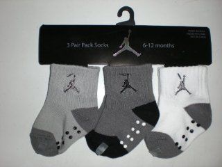 Nike Air Jordan Newborn Baby Socks Gray, & White W/classic Jordan Air Jumpman Logo, 3 PAIRS, Size 06 12 Months  Infant And Toddler Socks  Baby