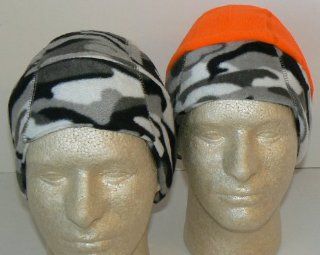 Black Gray & White Camouflage Camo Reversible Beanie Hat Cap Lid  Sports Fan Socks  Sports & Outdoors