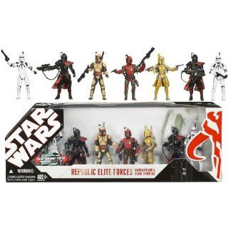 Star Wars 30th Anniversary Collection   Mandalorians and Clone Troopers Action Figure Multi Pack Toys & Games
