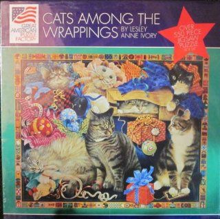 Cats Among the Wrappings By Lesley Anne Ivory 550 Piece Puzzle Toys & Games