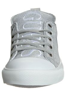 Guess Trainers   silver