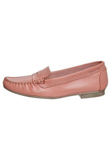 Tamaris Slip ons   pink